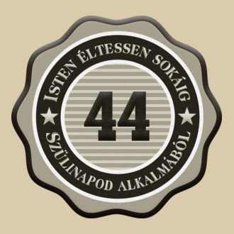 44 éves