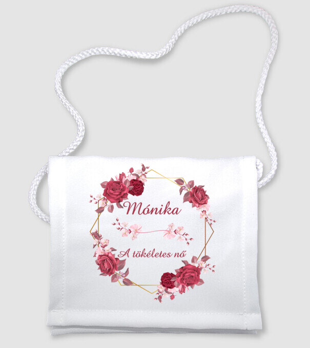  minta fehér pólón
