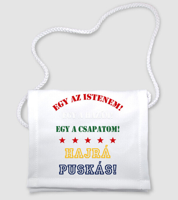  minta fehér pólón