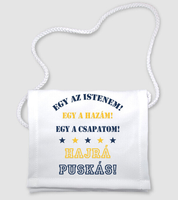  minta fehér pólón