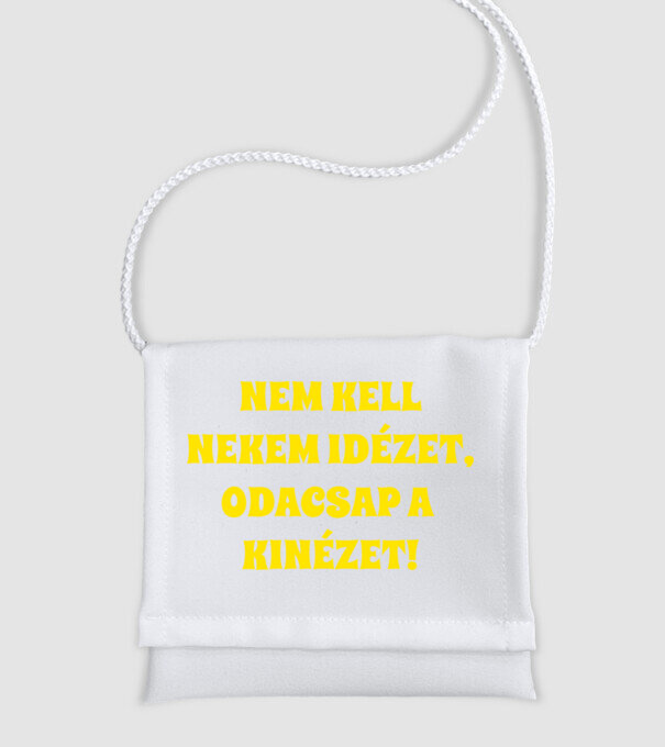  minta fehér pólón