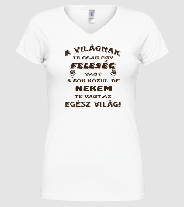  minta fehér pólón