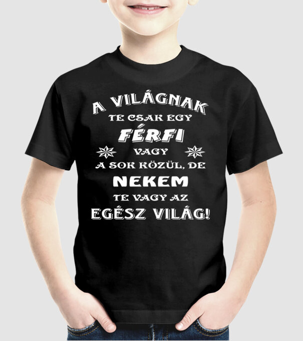  minta fekete pólón