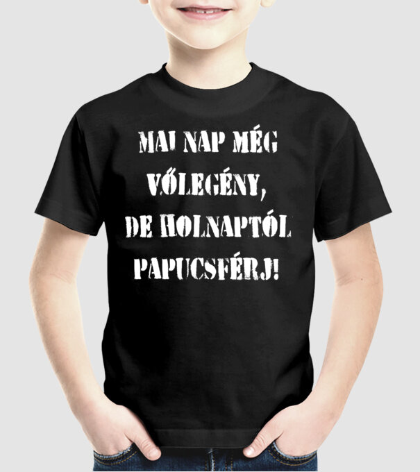  minta fekete pólón
