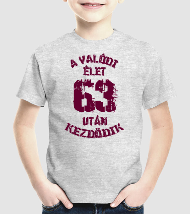  minta szürke pólón