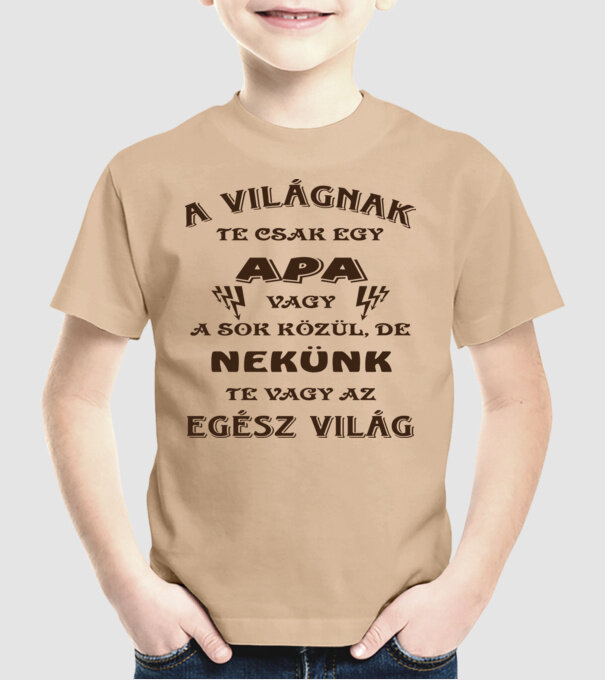  minta homokszín pólón