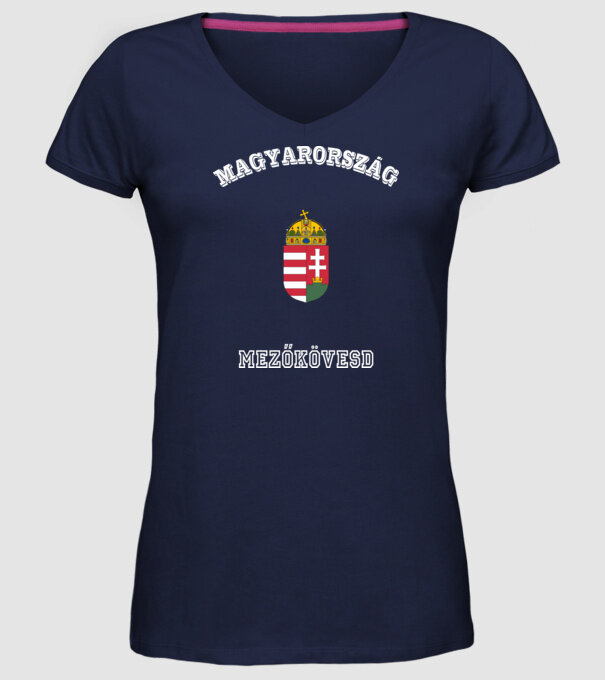  minta sötétkék pólón