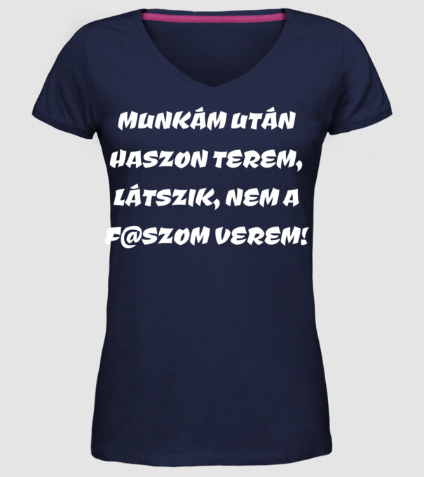  minta sötétkék pólón