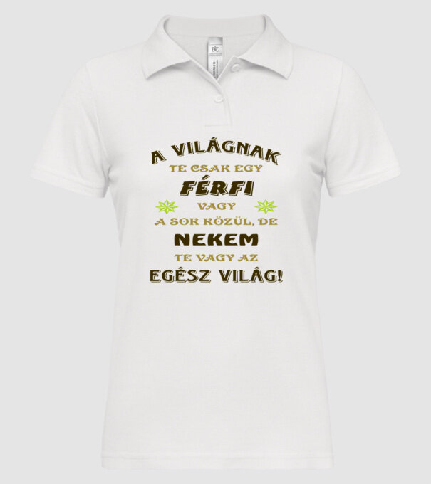  minta fehér pólón