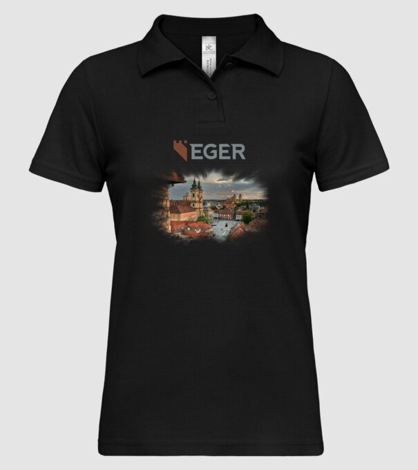  minta fekete pólón