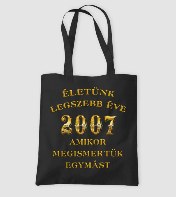  minta fekete pólón