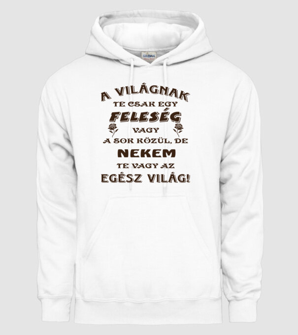  minta fehér pólón