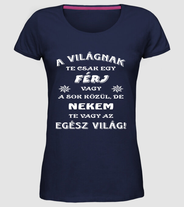  minta sötétkék pólón