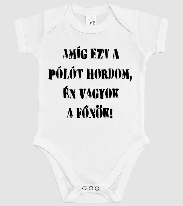  minta fehér pólón
