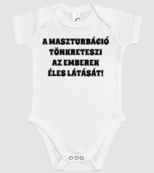  minta fehér pólón
