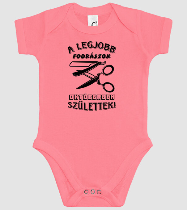  minta rózsaszín pólón