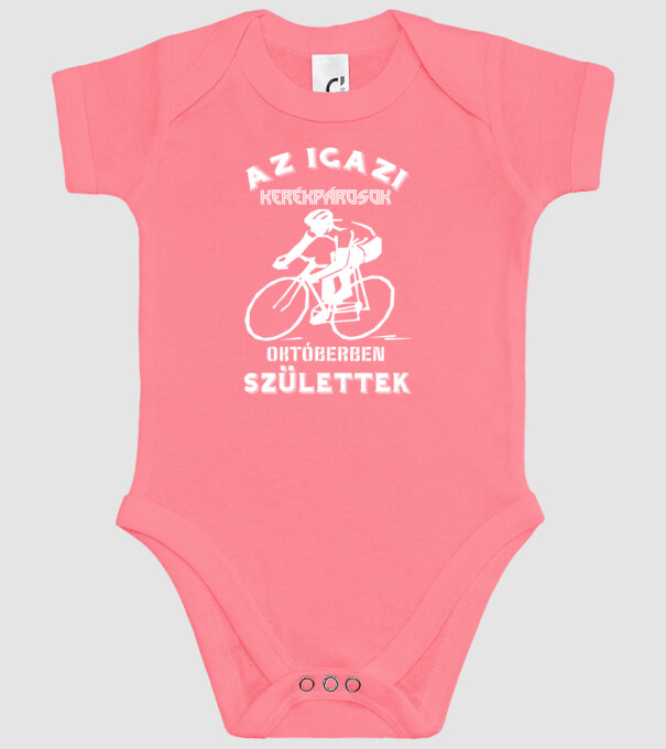  minta rózsaszín pólón