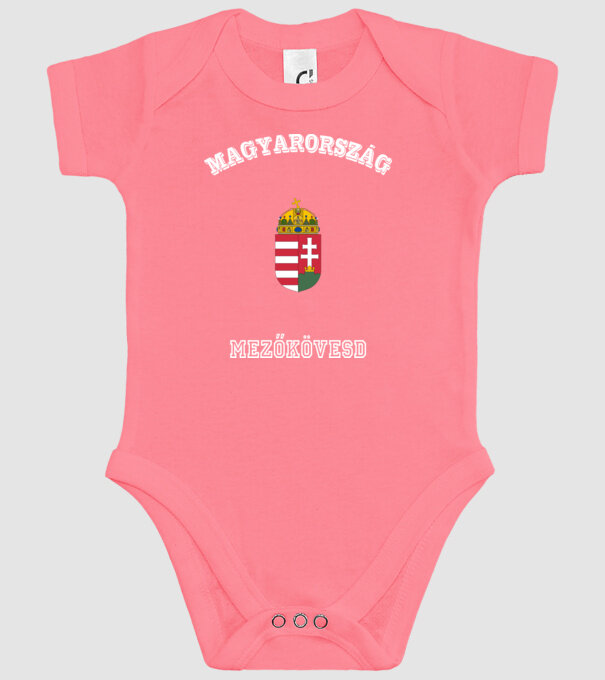  minta rózsaszín pólón