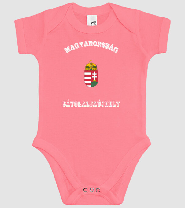 minta rózsaszín pólón