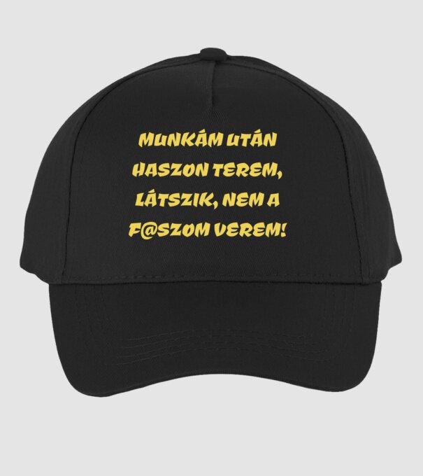  minta fekete pólón