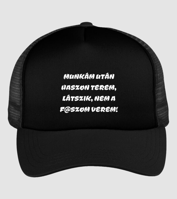  minta fekete pólón
