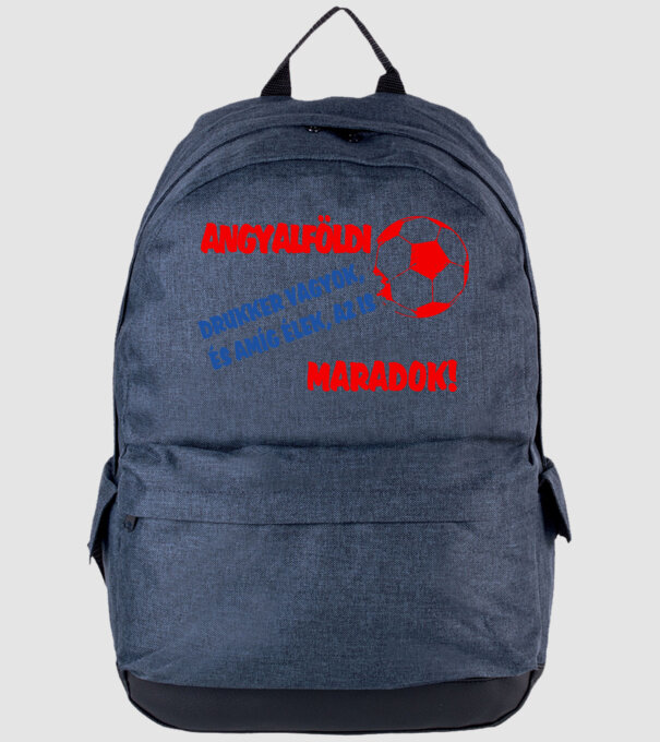  minta farmerkék pólón