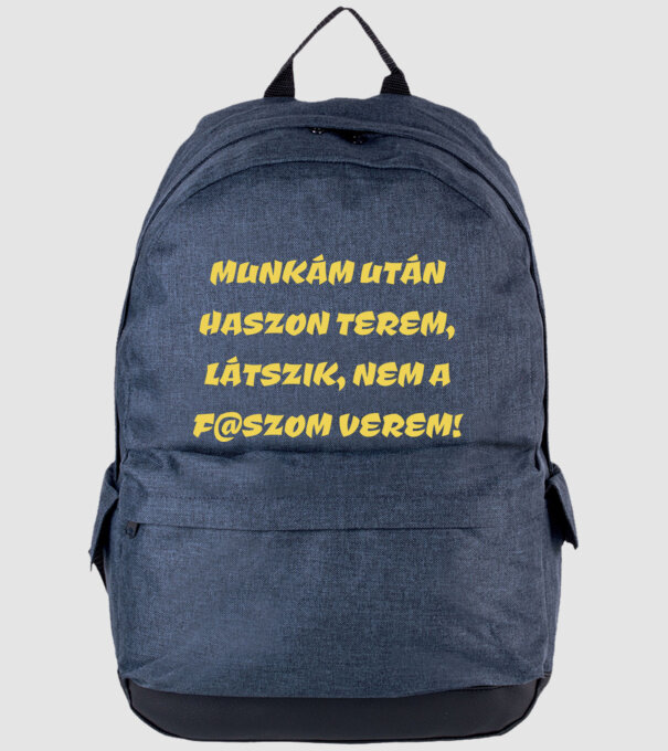  minta farmerkék pólón