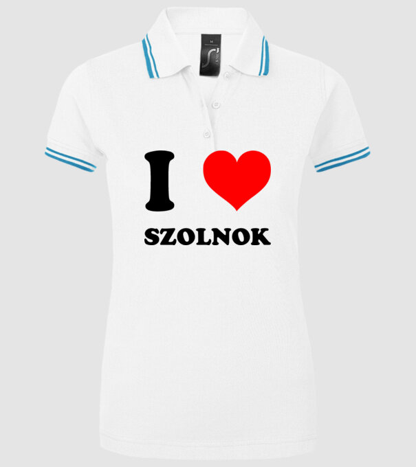  minta fehér pólón