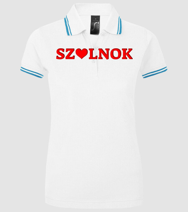  minta fehér pólón