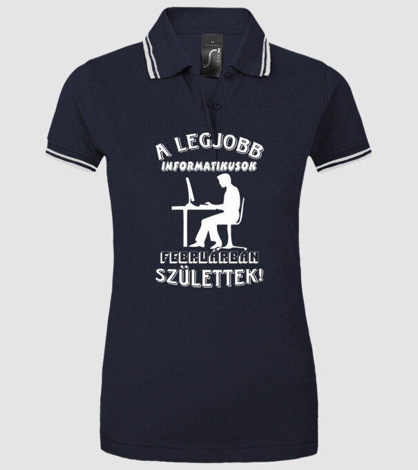  minta sötétkék pólón
