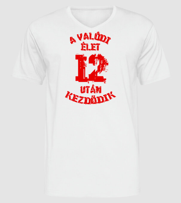 minta fehér pólón