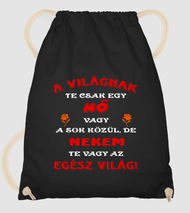  minta fekete pólón