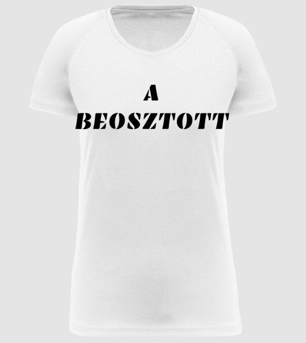  minta fehér pólón