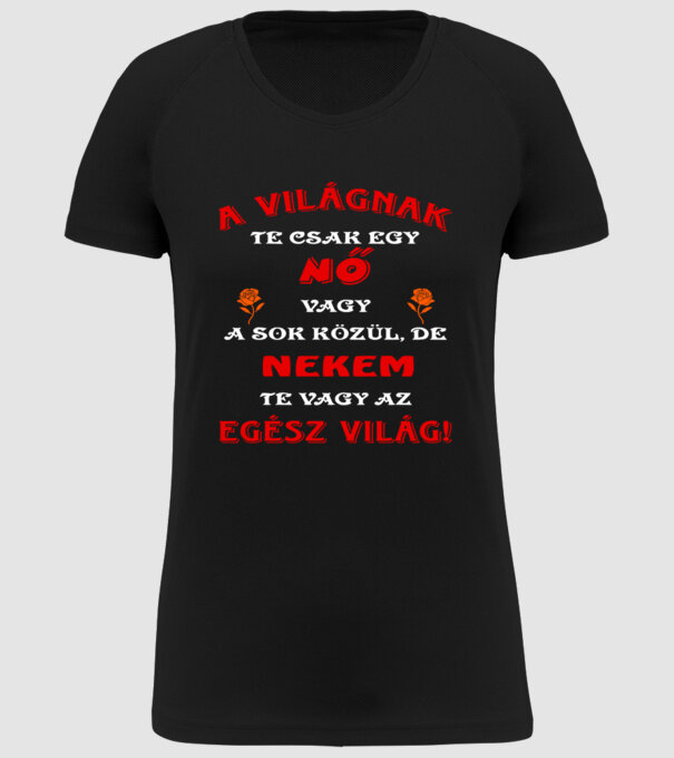  minta fekete pólón