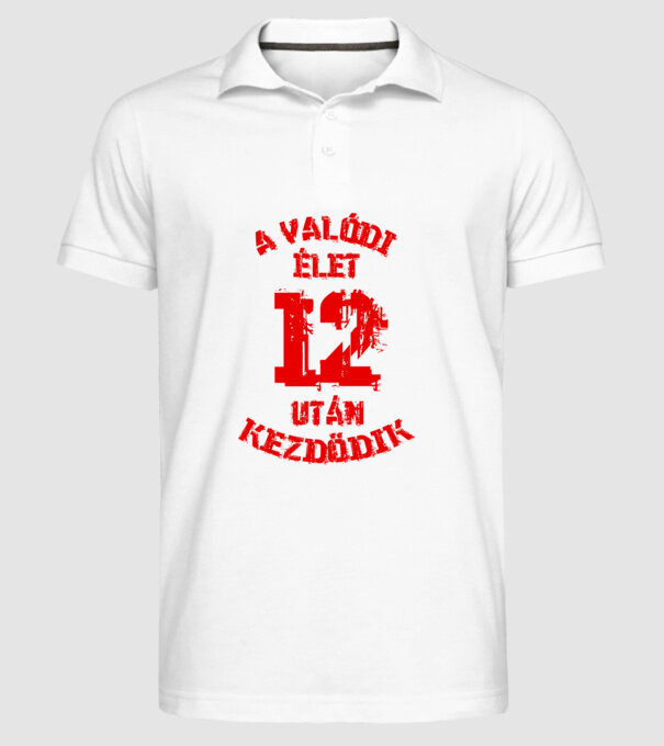  minta fehér pólón