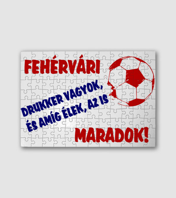  minta fehér pólón