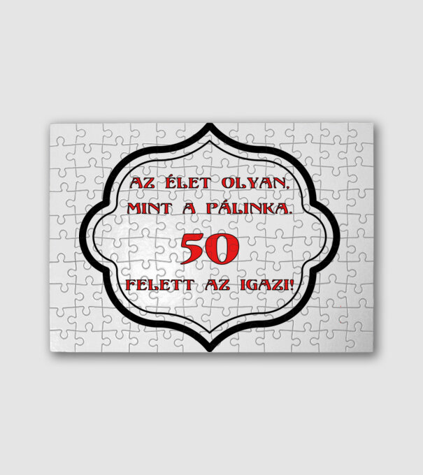  minta fehér pólón