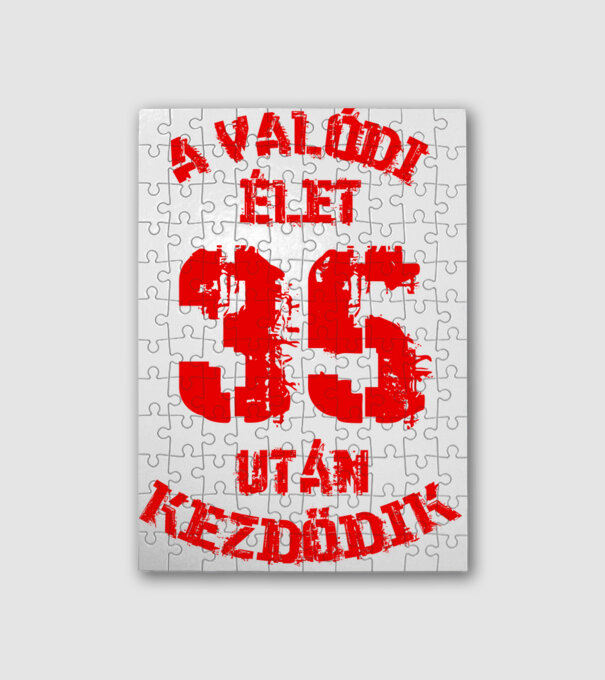  minta fehér pólón