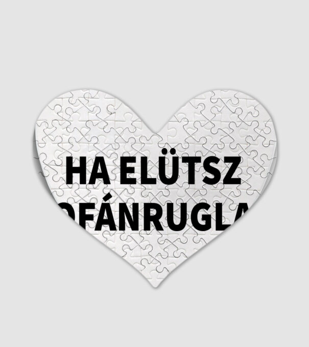  minta fehér pólón