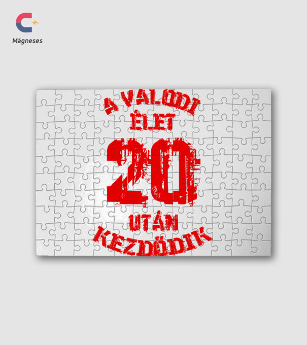  minta fehér pólón