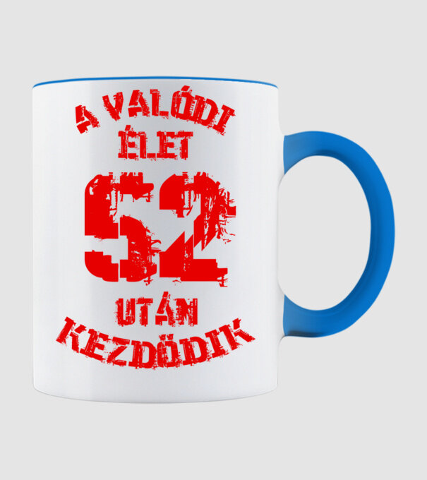  minta világoskék pólón