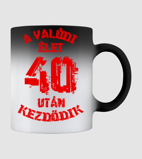  minta fekete pólón